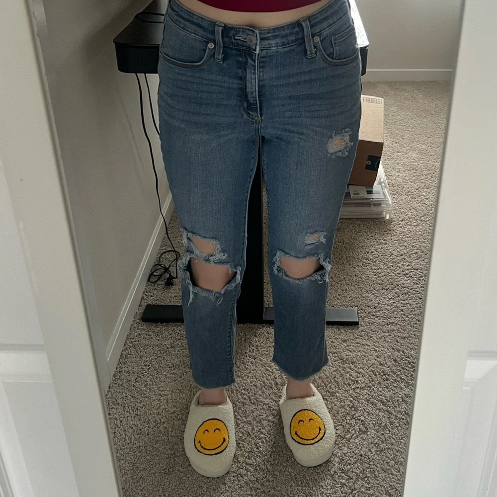 Universal Thread Jeans - Picture 2 of 3